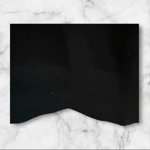 Banana Republic Men’s Medium 100% Merino Wool Black Crewneck Sweater - Picture 3 of 6